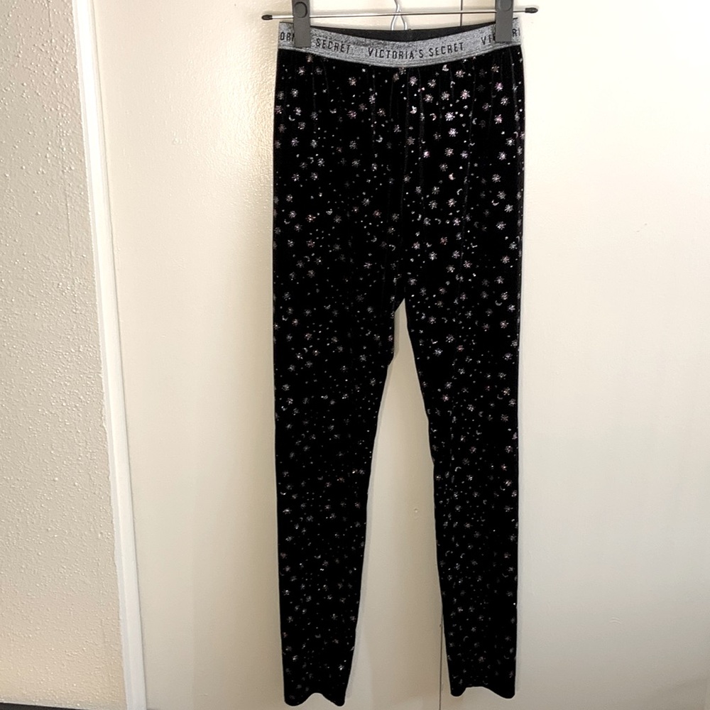 Victoria’s Secret- Black Velvet Star Leggings